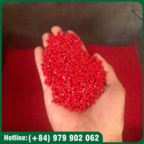 Red LDPE pellets